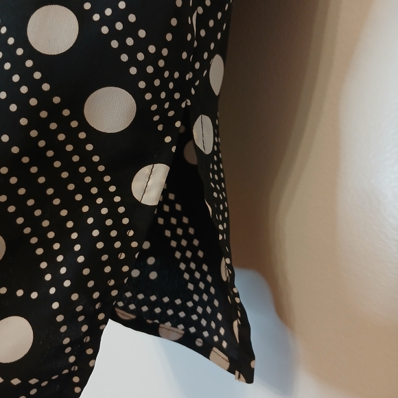 Xhilaration Black‎ and White Geometric Pencil Skirt - Picture 4 of 5